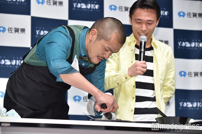 カミナリ(竹内まなぶ、石田たくみ)/(C)モデルプレス