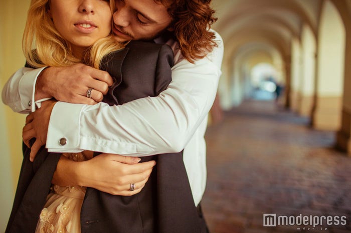 たまらなく可愛い!年上男性が愛してやまない女性の特徴5つ(photo-by-pyrozenko13/Fotolia)