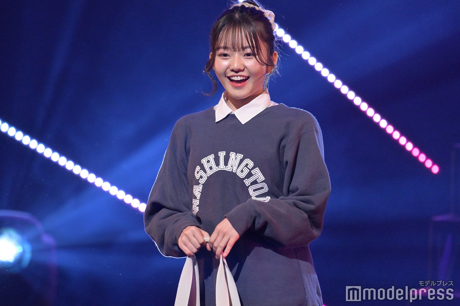 （C）モデルプレス