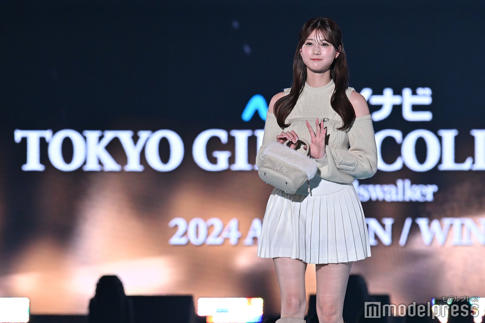 （C）モデルプレス