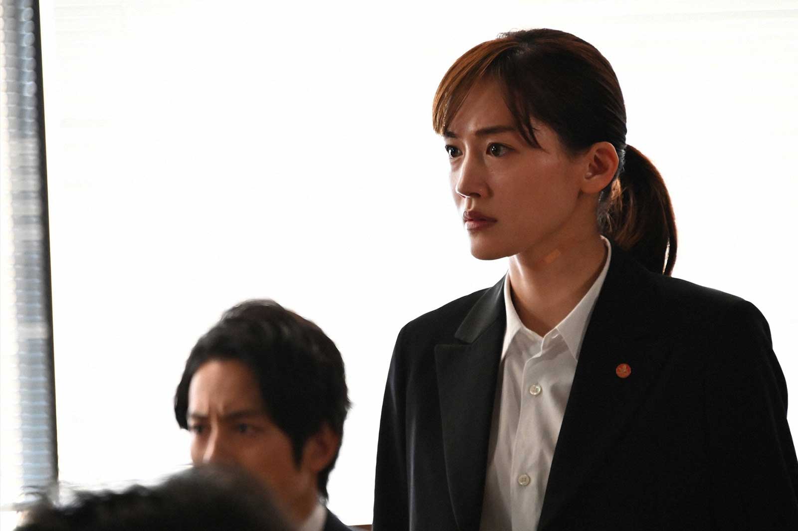 綾瀬はるか「天国と地獄 ～サイコな2人～」最終話より（C）TBS