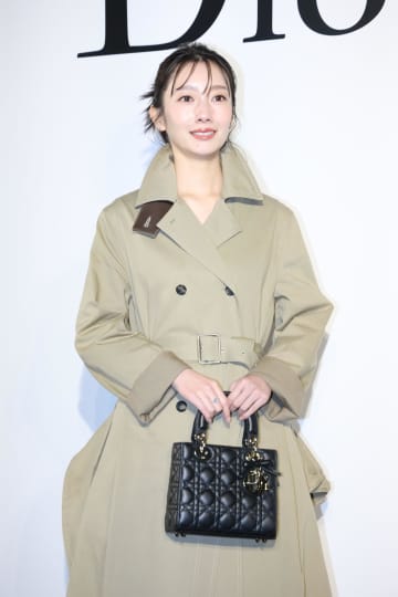 新婚の波瑠 バレンタインデーは「自分でこれを食べるんだというチョコを家に買ってあります」