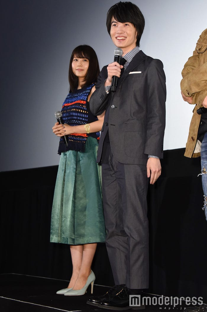 有村架純(C)モデルプレス、神木隆之介(C)モデルプレス