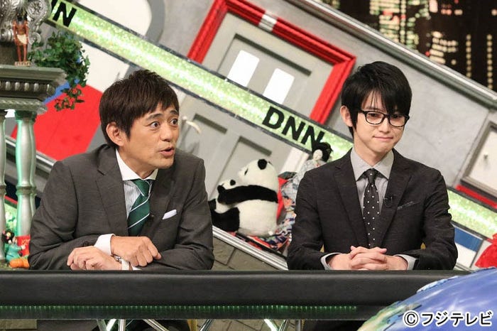 博多華丸、本郷奏多(C)フジテレビ