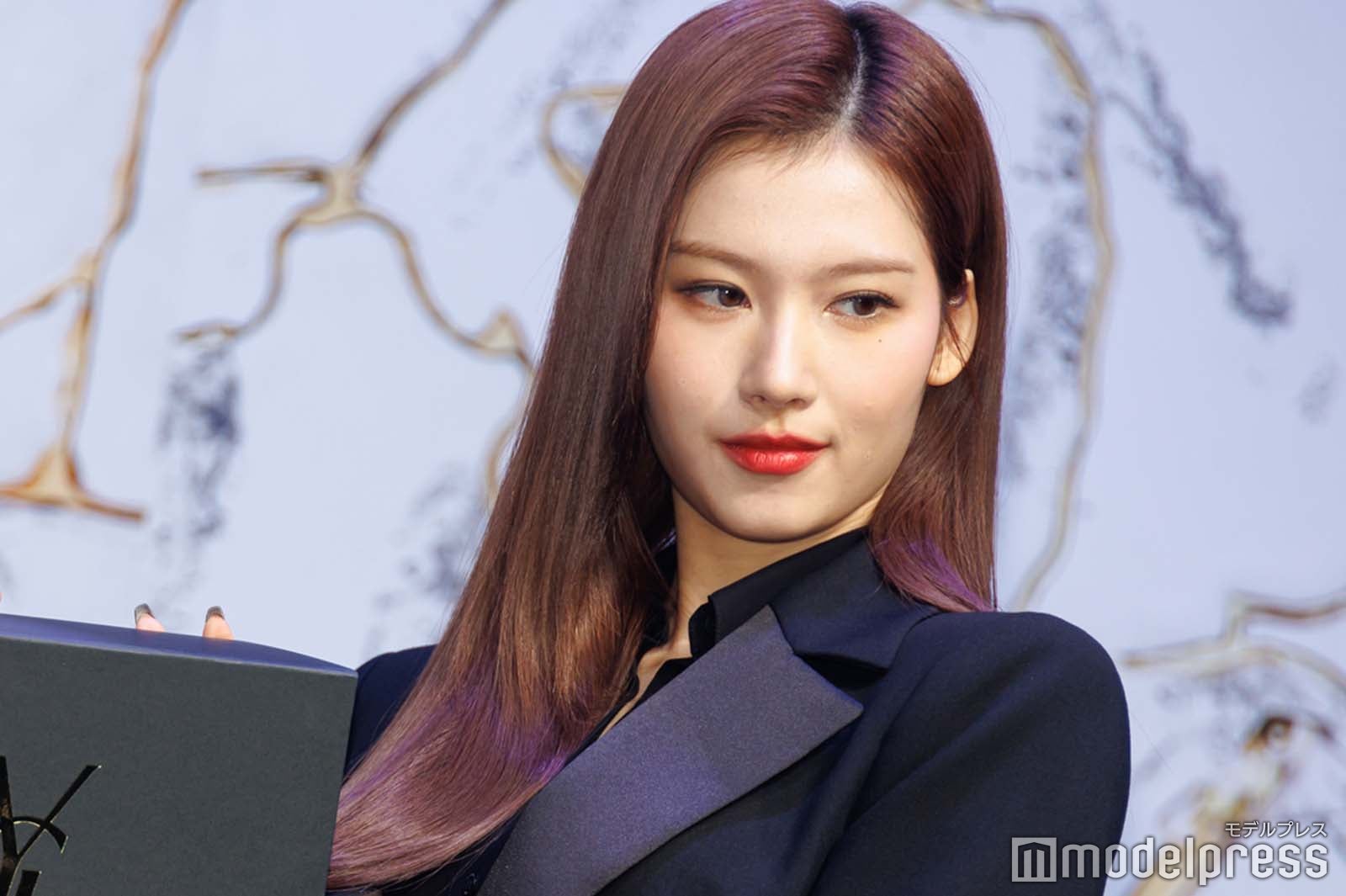 サナ（C）モデルプレス