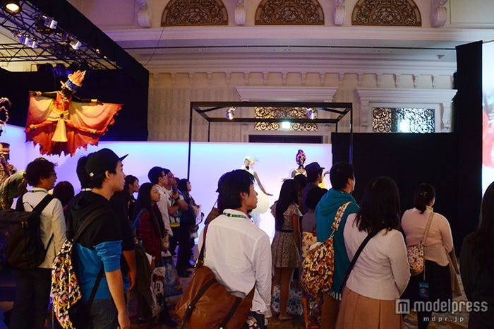 大勢のゲストが詰めかけた「東京ディズニーリゾート特別展示」/「D23 Expo Japan 2015」