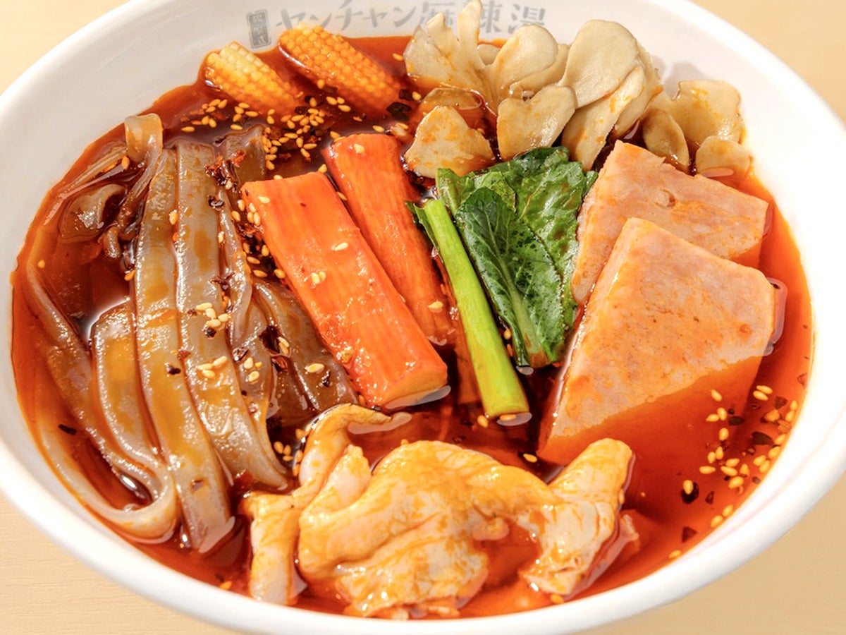 四川麻辣湯800円／提供画像