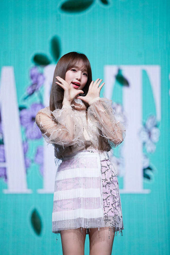 IZ*ONE(C)OFF THE RECORD