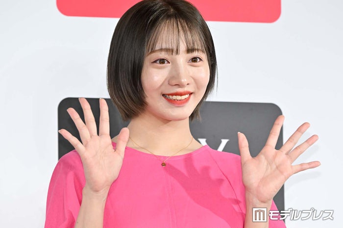 歌舞伎俳優の妻・元乃木坂46能條愛未、素肌輝くキャミワンピ姿披露 ハネムーントランジットで訪れたマレーシア満喫ショットに反響「幸せオーラが溢れてて素敵」