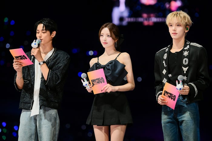 ジュヨン、ユナ、ユジン「SBS INKIGAYO LIVE in TOKYO 2024」(C)SBS