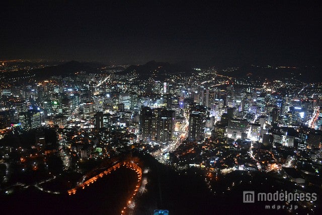 タワー内から見る最高の夜景／photo by MPD01605