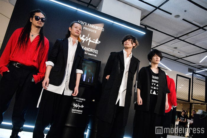 Alexandros ファッションで大切にしてること グッとくる秋冬女子の洋服を語る モデルプレスインタビュー モデルプレス Alexandros ファッションで大切にしてること グッとくる秋冬女子の洋服を語る モデルプレスインタビュー モデルプレス