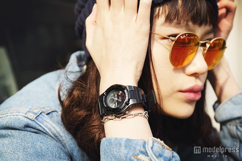 Gジャン×小物×ブラックウォッチで旬のこなれ感を演出