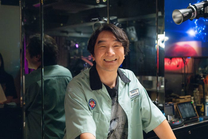 池田鉄洋(C)「死ぬまでバズってろ!!」製作委員会・MBS