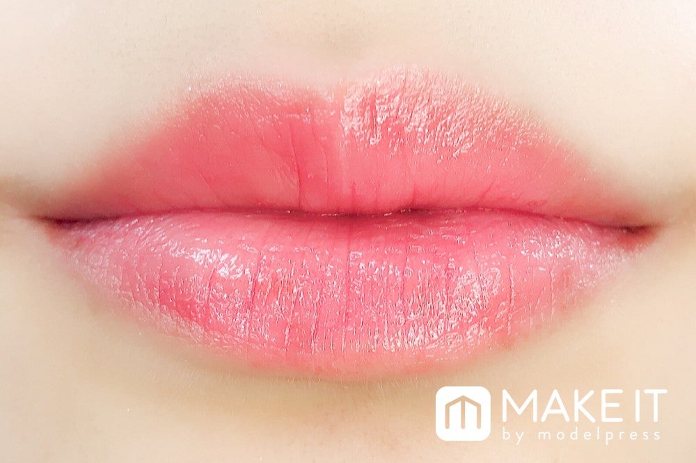 赤リップのみ (C)メイクイット