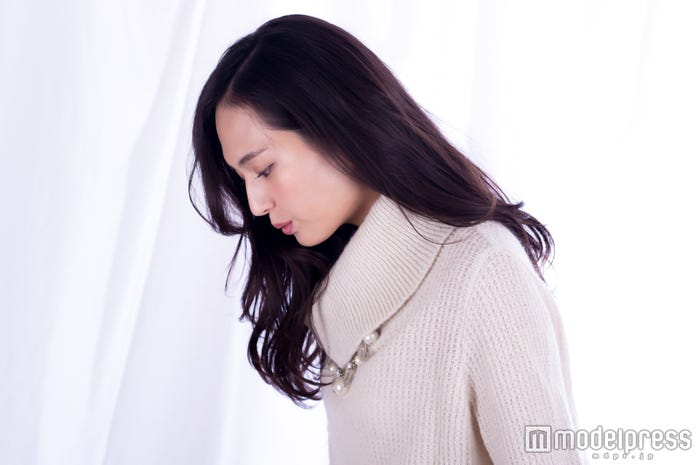 山賀琴子(C)モデルプレス