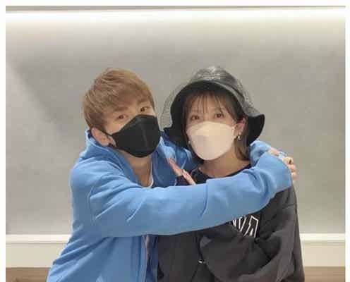 AAA與真司郎、宇野実彩子をハグ「みちゃこファンごめん」
