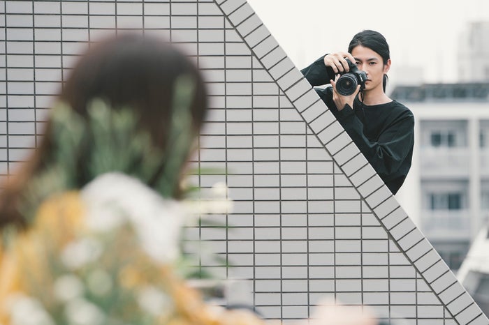 フォトグラファー 渡邊圭祐に 一番好き の声 普通の人の役 が初めてだったんです インタビュー モデルプレス