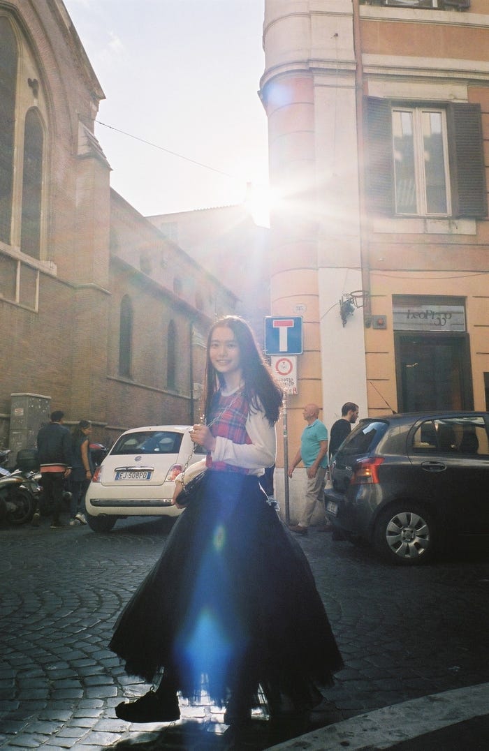 杉咲花(撮影:熊谷直子/発売元:東京ニュース通信社)