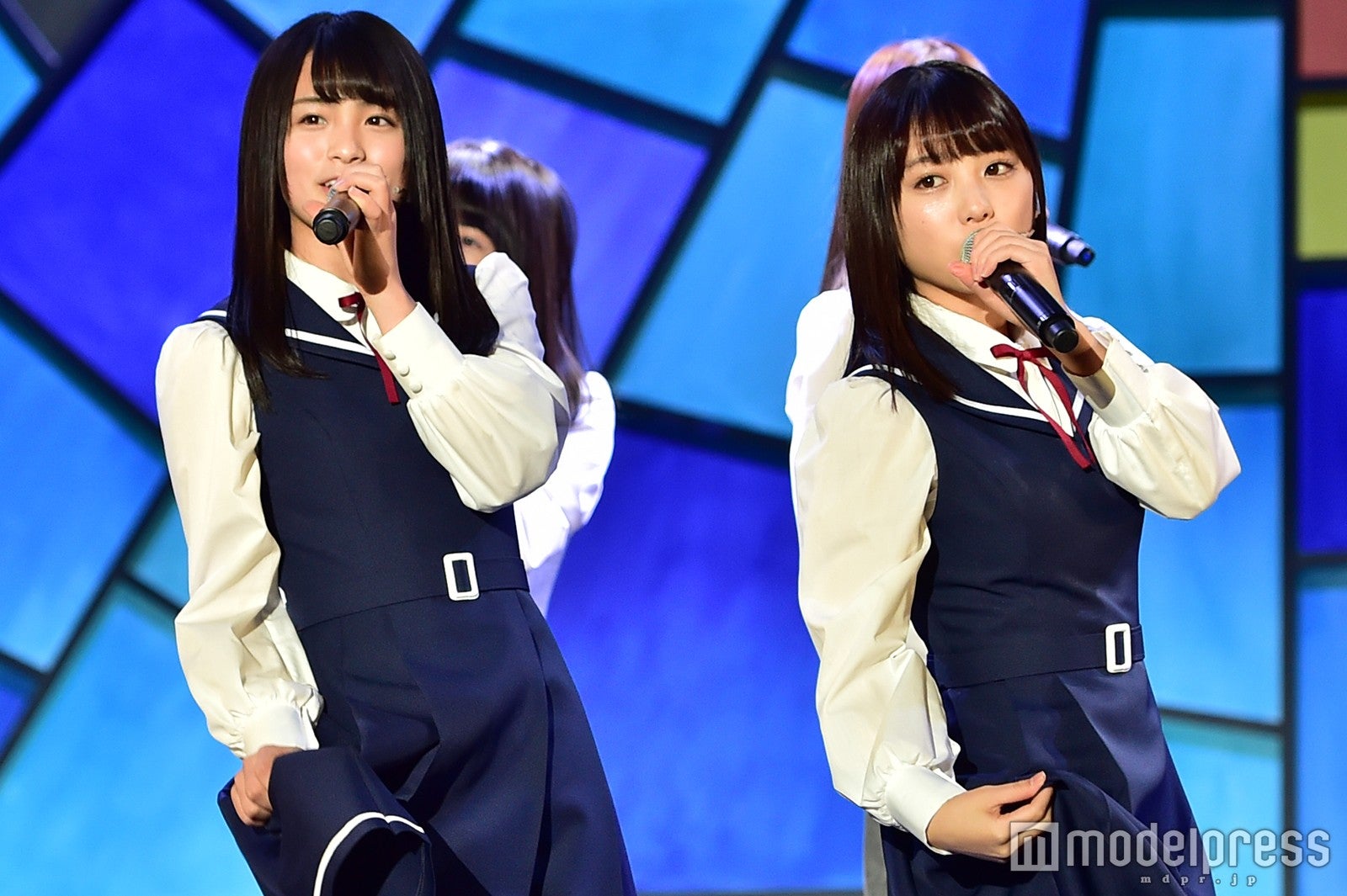 大園桃子、与田祐希（C）モデルプレス