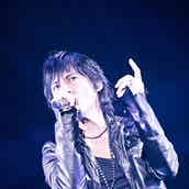 B Z松本孝弘 氷室京介がボーカル参加した新曲のエピソード詳細を語る 鳥肌が立ちました モデルプレス B Z松本孝弘 氷室京介がボーカル参加した新曲のエピソード詳細を語る 鳥肌が立ちました モデルプレス