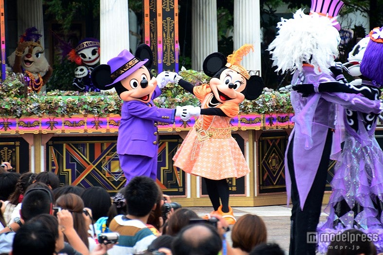 「ニューヨーク・ハロウィーン・フォリーズ」ミッキー、ミニー