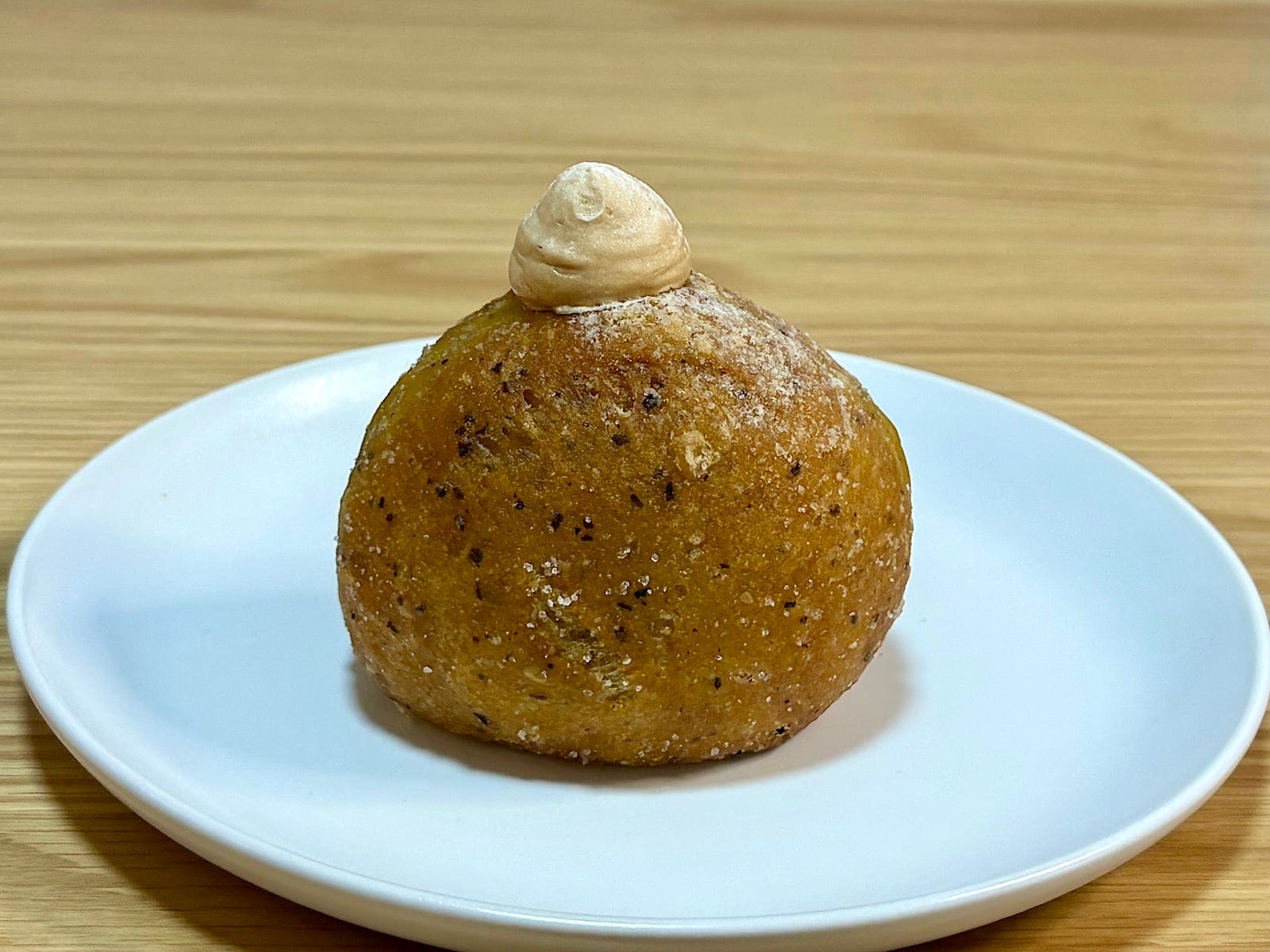 【UNI DONUTS】「リプトンコラボ紅茶のドーナツ」500円（税込）   