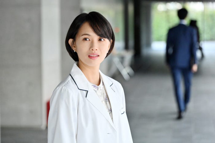 臼田あさ美「御上先生」第1話(C)TBS