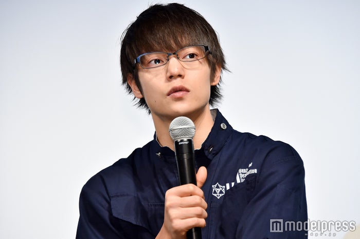 窪田正孝 仕事始めで 緊張 生きていると感じる瞬間 は アンナチュラル モデルプレス