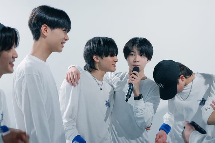 RYOMA、YU、KANTA、HAL、RYOTO(C)中京テレビ