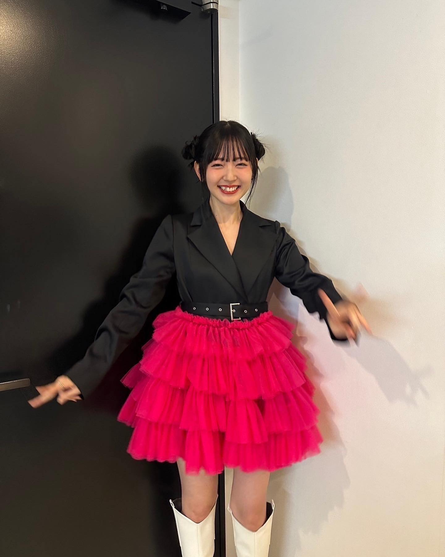 鈴木愛理Instagramより
