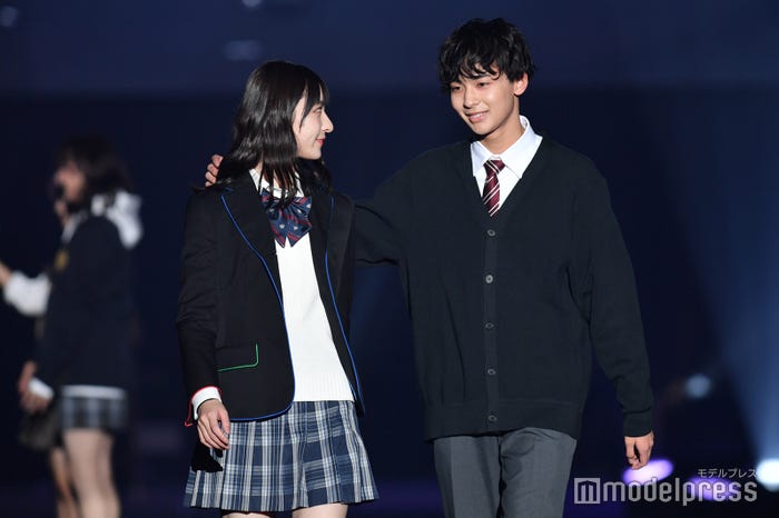 横山莉華、松井大奈 (C)モデルプレス