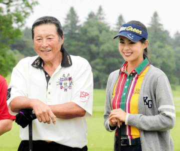 ジャンボ尾崎さん死去 直弟子の阿部桃子が悼む「ご指導いただいたことの一つ一つが自分の人生の礎に」