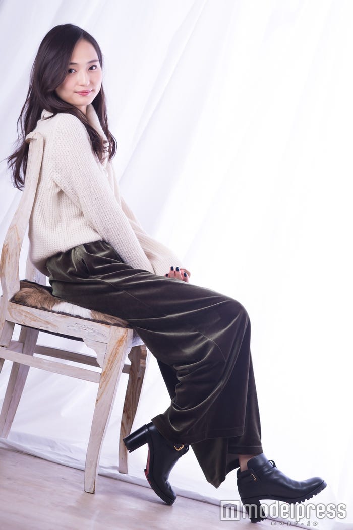 山賀琴子(C)モデルプレス