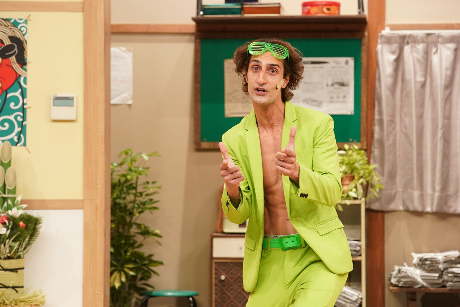 「おもしろ荘」優勝芸人決定 芸歴14年・先月の給料は「2000円」