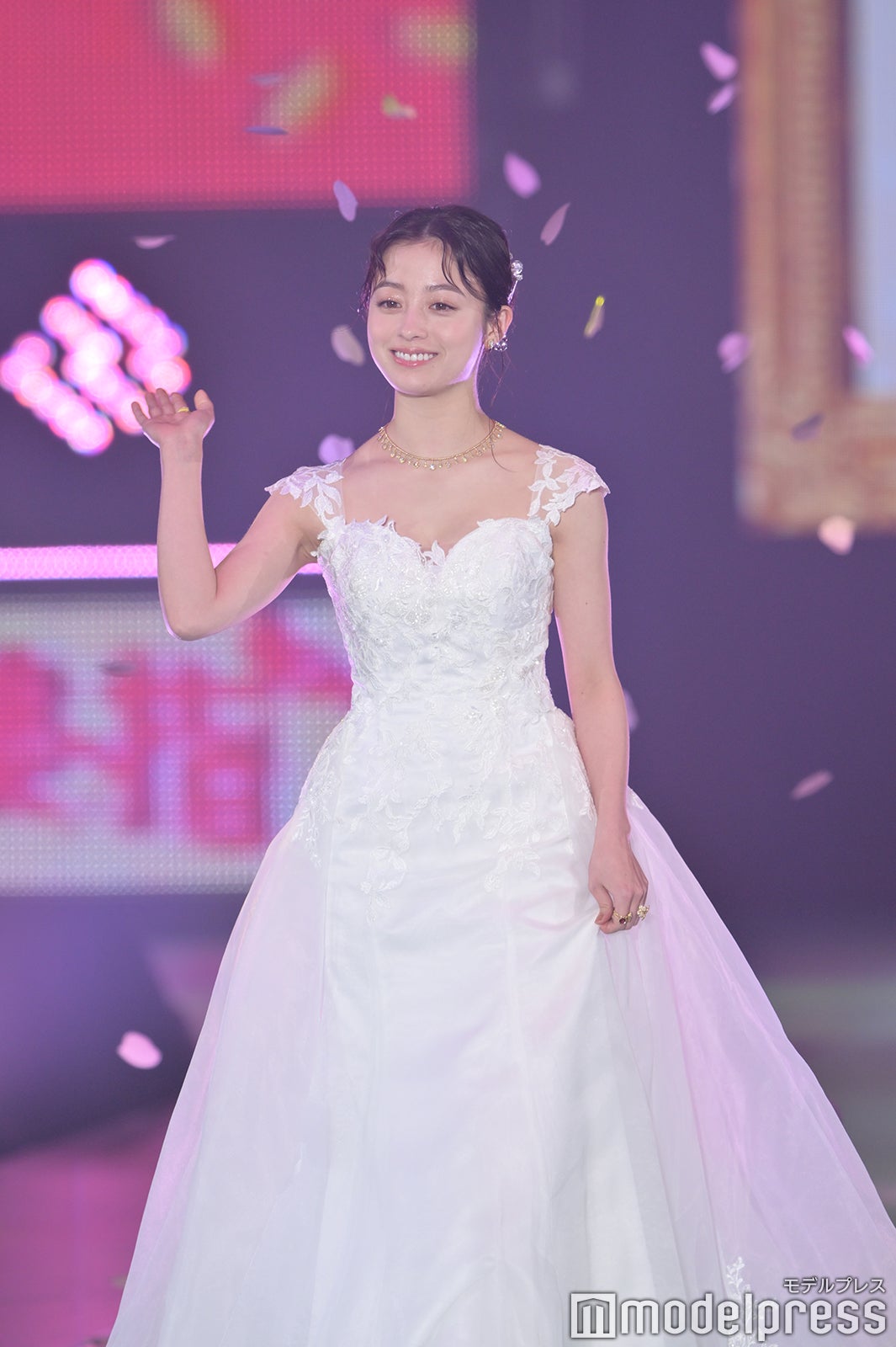 橋本環奈（C）モデルプレス