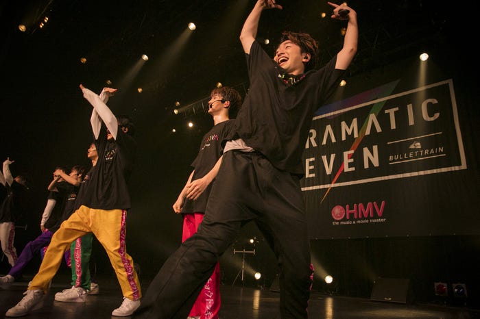 超特急/撮影:米山三郎