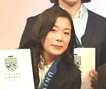 古賀ひより128キロ朝比奈撃破 父・稔彦さんと同じ全日本で躍動 最軽量VS最重量の75キロ差対決制す