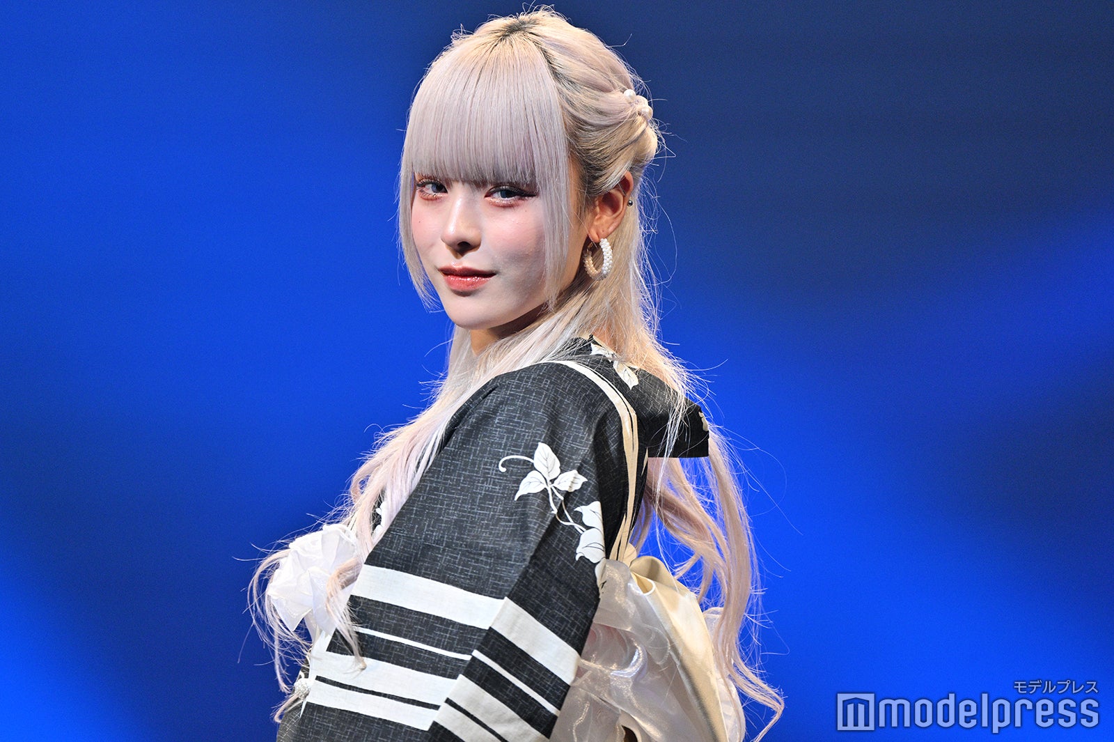 （C）モデルプレス