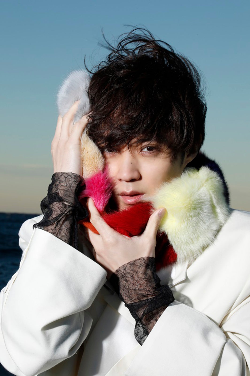 磯村勇斗／写真集「PASSAGE」より（提供画像）