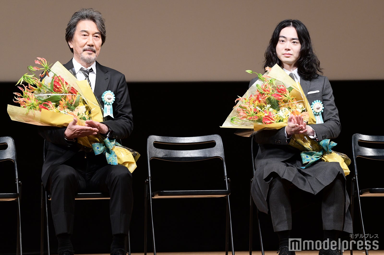 役所広司、菅田将暉 （C）モデルプレス