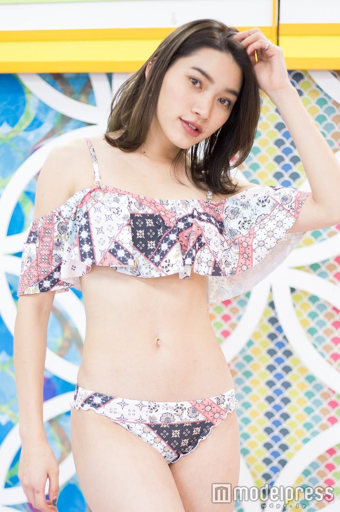 樽見麻緒/16200円(税込)/水着提供 :PEAK&PINE(C)モデルプレス