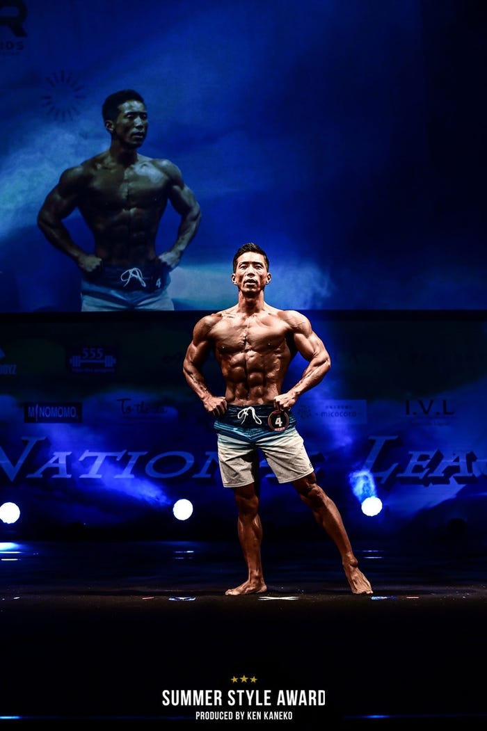 PROフィジーク優勝・伊佐真吾さん (提供写真)