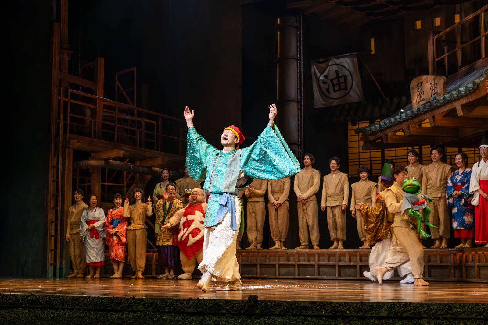 舞台「千と千尋の神隠し」（C）EllieKurttz