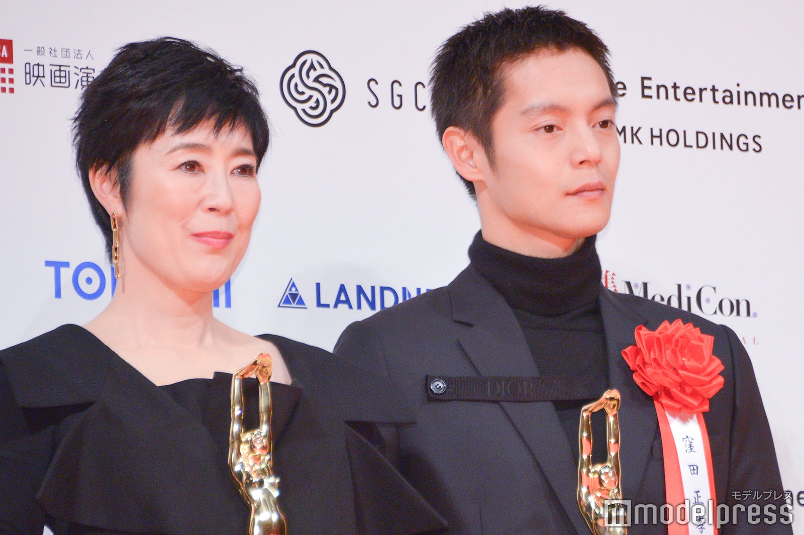 寺島しのぶ、窪田正孝 （C）モデルプレス