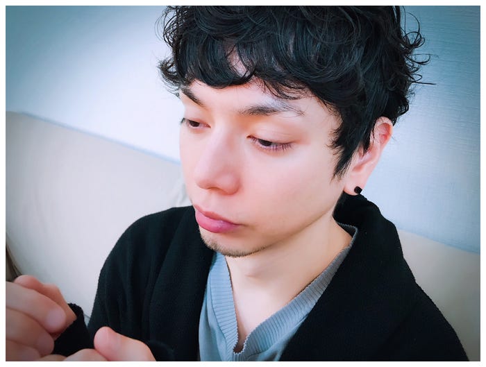 「疲れすぎると目が開かない」/水嶋ヒロオフィシャルブログより