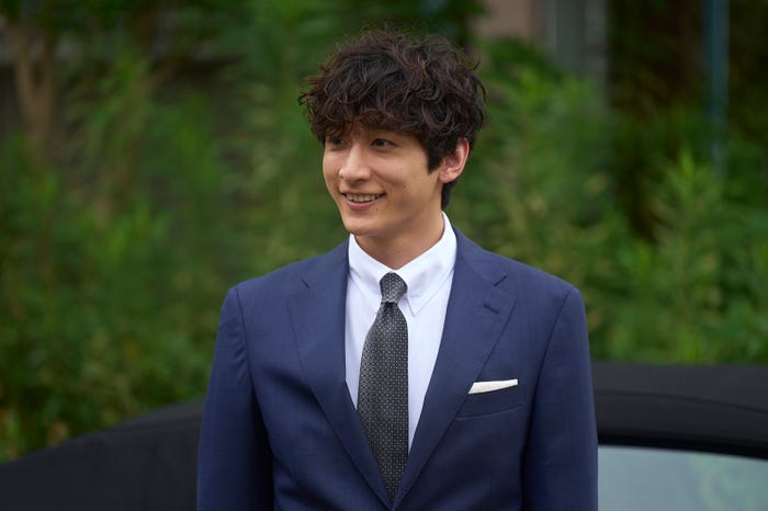 小関裕太「癒やしのお隣さんには秘密がある」第1話より(C)日本テレビ