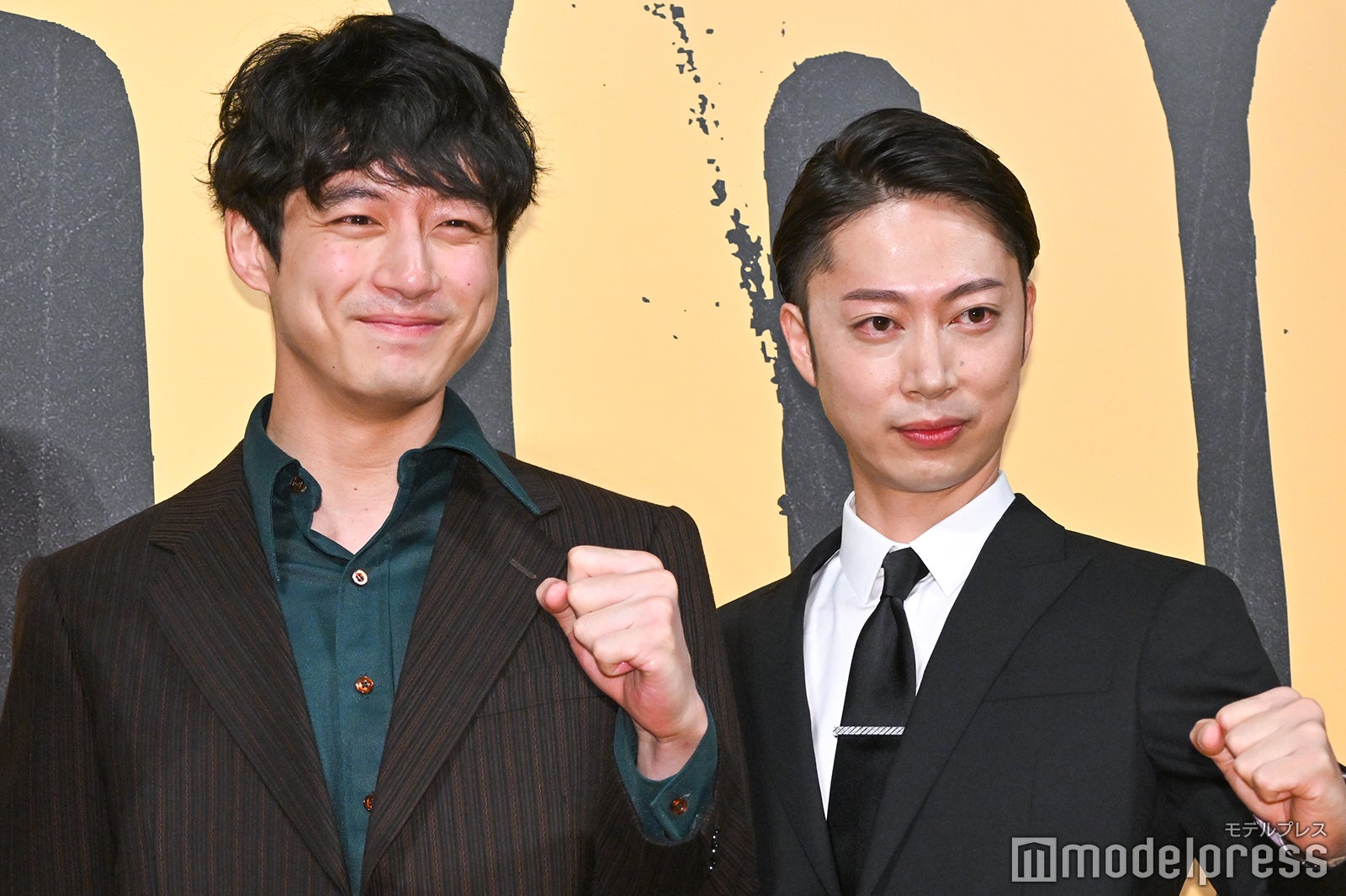 坂口健太郎、金田哲（C）モデルプレス