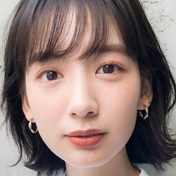 おしゃれな人はやっている!『束感バング』のスタイル例3つ