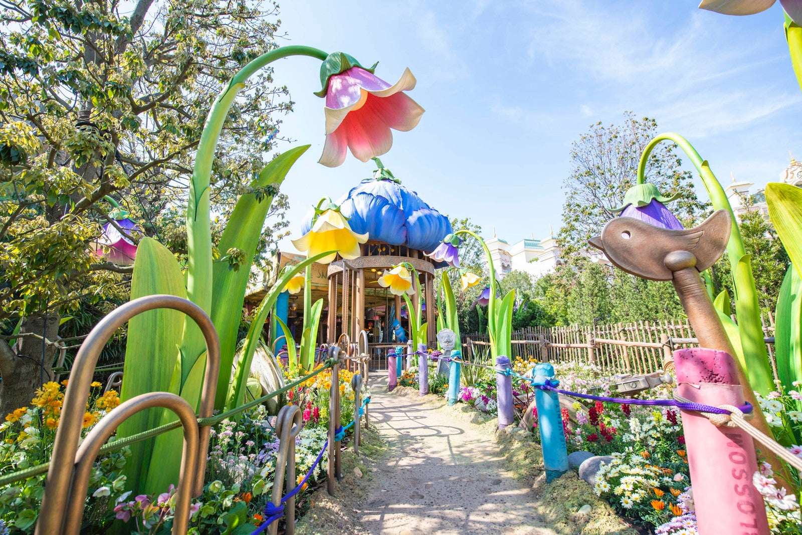 フェアリー・ティンカーベルのビジーバギー（C）Disney